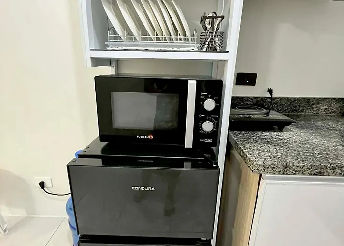 Cozy Family 2br For 8pax With Wi-fi & Netflix Unit Nate By Gerra At Urban Deca Homes Banilad 3* Mandaue City